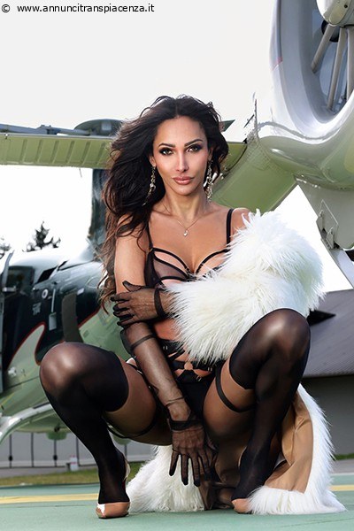 Foto Leticia Freitas  Transescort Milano